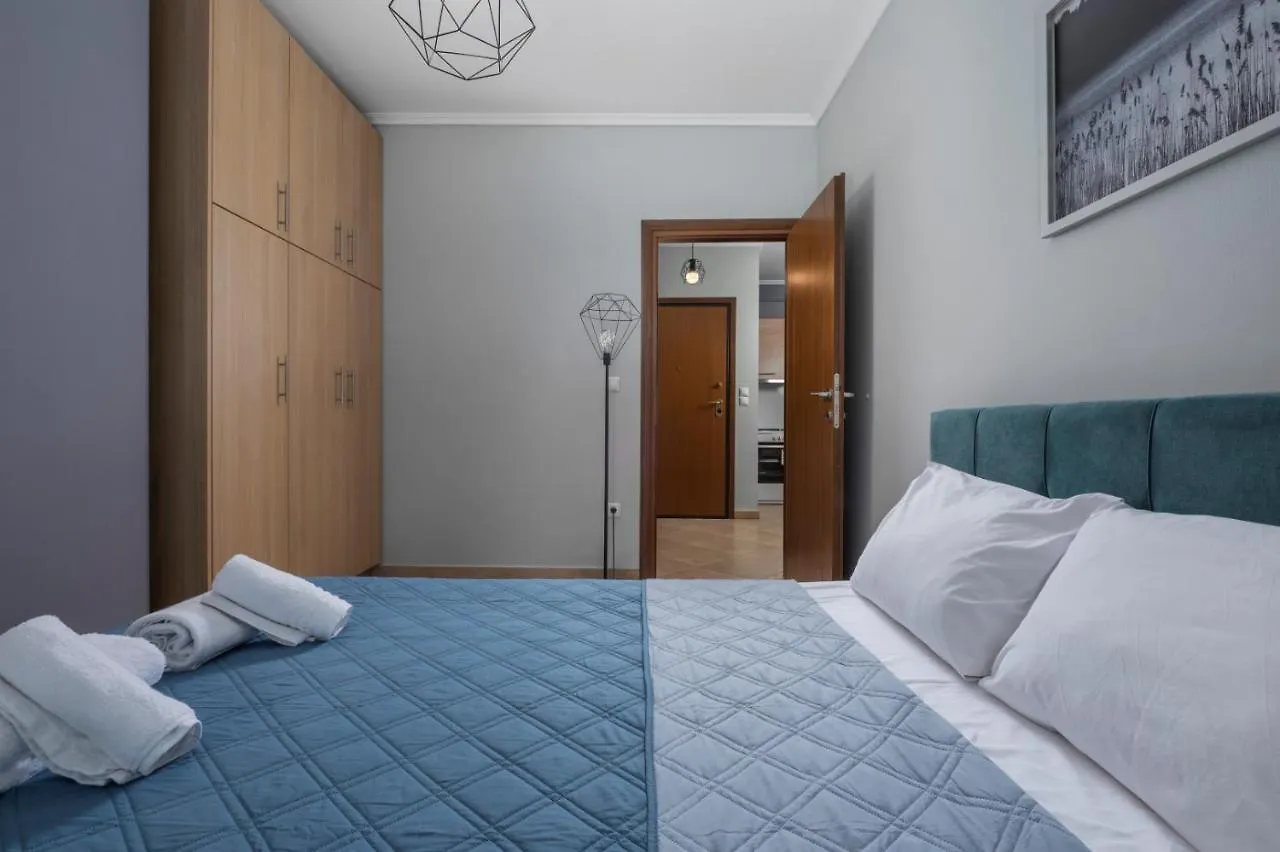 Kosmos Service Apartment City Center 2 With Additional Cost Parking سالونيك